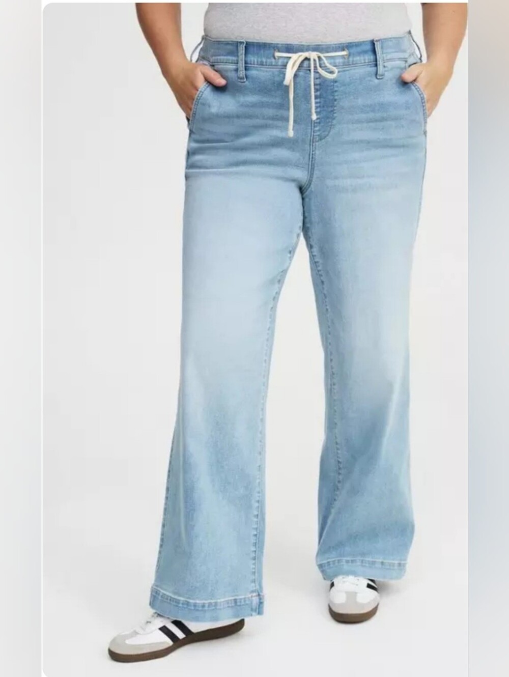 Torrid Size 0 Weekend Wide-leg Mid-rise Jeans